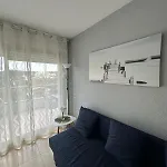 Carles Buigas شقة